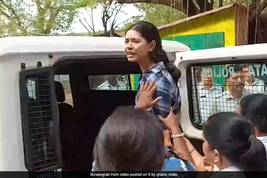 Cops Say Influencer’s Arrest Over Communal Post Lawful, BJP Slams Trinamool