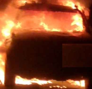 🔥जापान के ओकिनावा में अमेरिकी एयरबेस पर धमाका! Kadena Base पर बम निष्क्रिय करते समय बड़ा हादसा, 4 जवान घायल🔥
