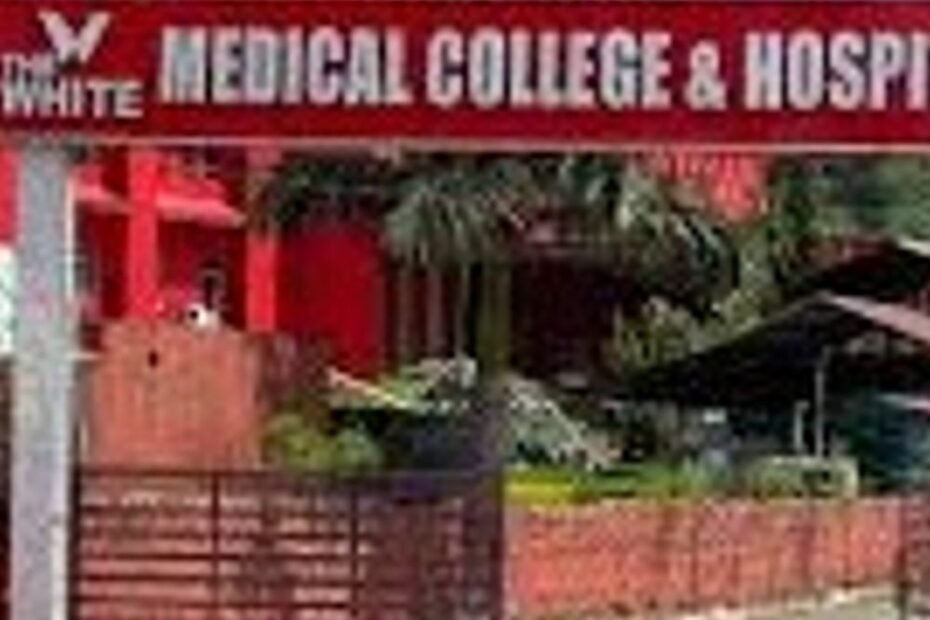 दिल्ली ब्लास्ट में पठानकोट के मेडिकल कॉलेज से डॉक्टर गिरफ्तार:जम्मू-कश्मीर का रहने वाला है रइस भट्ट, 3 साल से कर रहा था काम दिल्ली ब्लास्ट में पठानकोट के मेडिकल कॉलेज से डॉक्टर गिरफ्तार:जम्मू-कश्मीर का रहने वाला है रइस भट्ट, 3 साल से कर रहा था काम