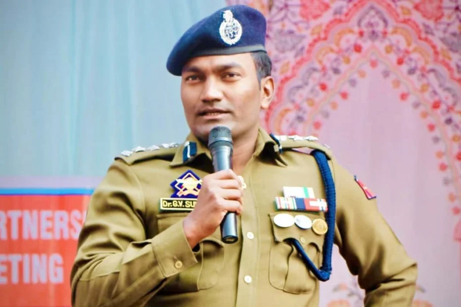 ‘आतंकी डॉक्टरों’ के काले कारनामे Doctor-IPS GV Sundeep Chakravarthy की वजह से ही उजागर हो पाये ‘आतंकी डॉक्टरों’ के काले कारनामे Doctor-IPS GV Sundeep Chakravarthy की वजह से ही उजागर हो पाये