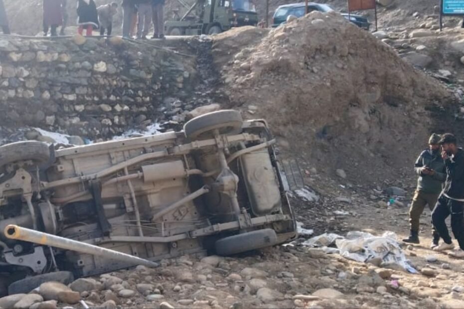 ‘वहां तो कयामत थी… धुआं था, लाशें थीं, सिर थे’, श्रीनगर ब्लास्ट के चश्मदीद ने बयां किया घटना का मंजर ‘वहां तो कयामत थी… धुआं था, लाशें थीं, सिर थे’, श्रीनगर ब्लास्ट के चश्मदीद ने बयां किया घटना का मंजर